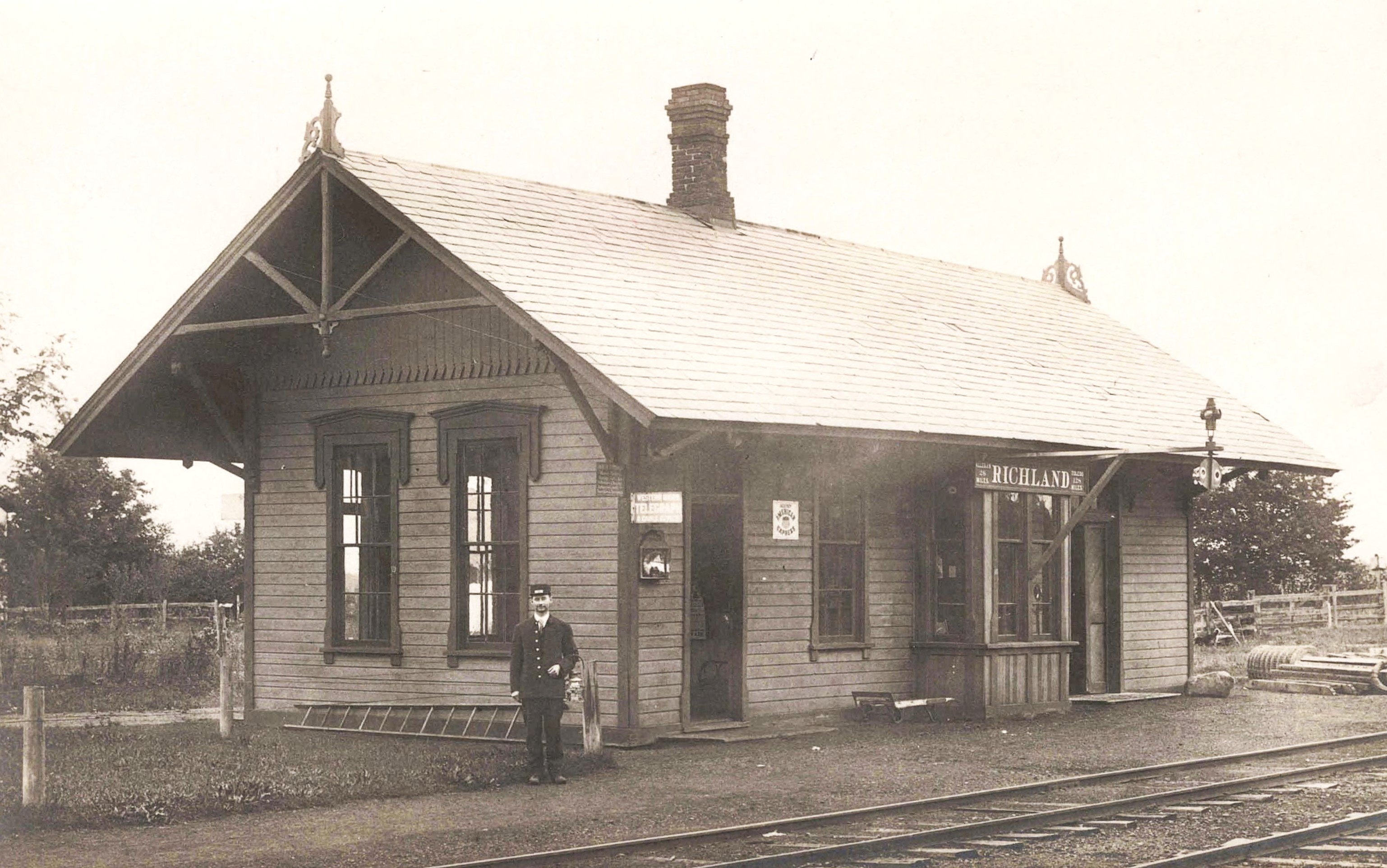 DT&M Richland Depot
